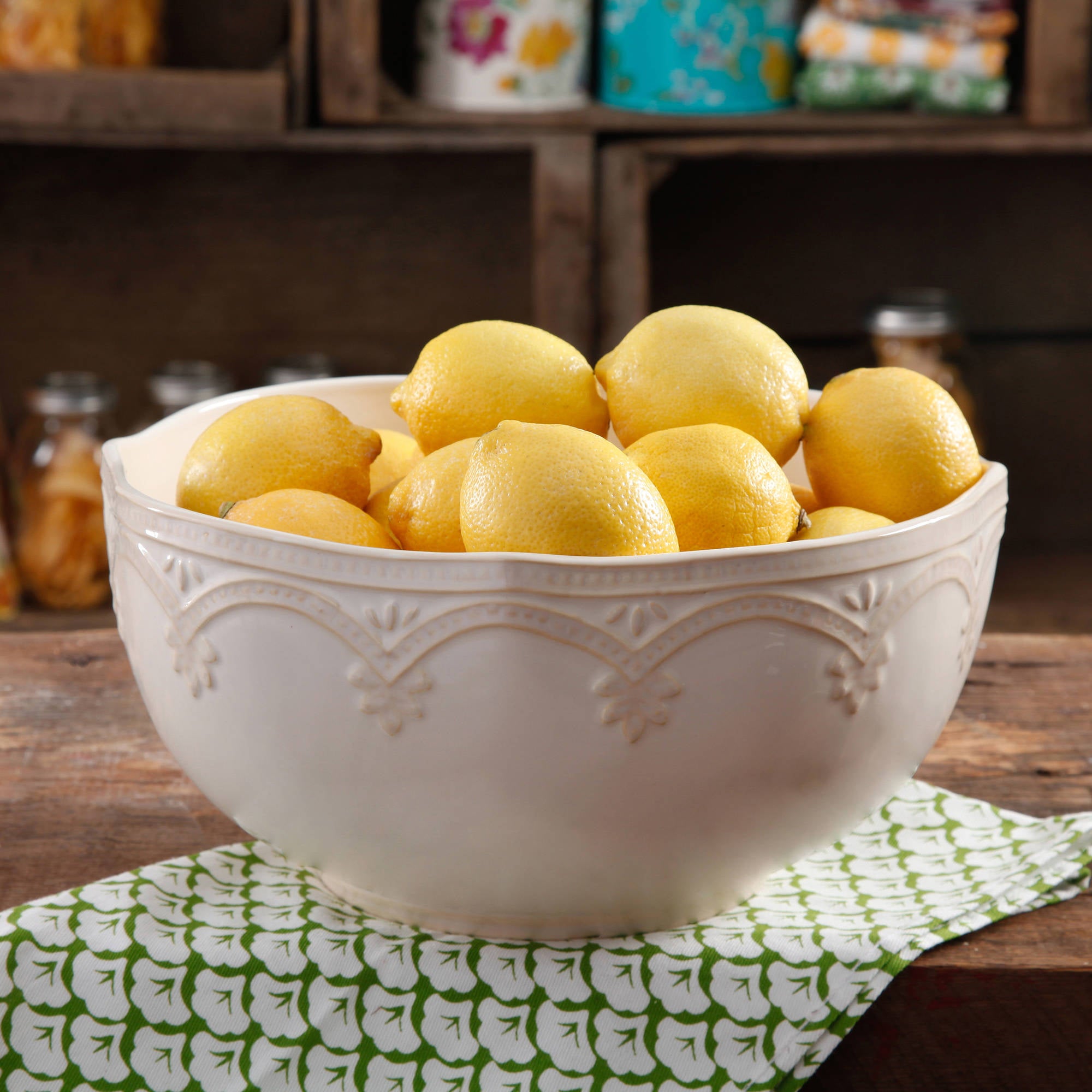 Farmhouse Lace 10-Inch Serving Bowl, Linen